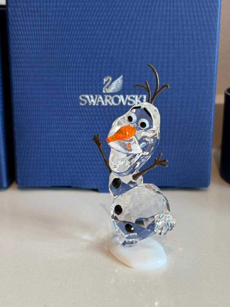 Swarovski disney Olaf, Verzamelen, Swarovski, Ophalen of Verzenden, Zo goed als nieuw, Figuurtje