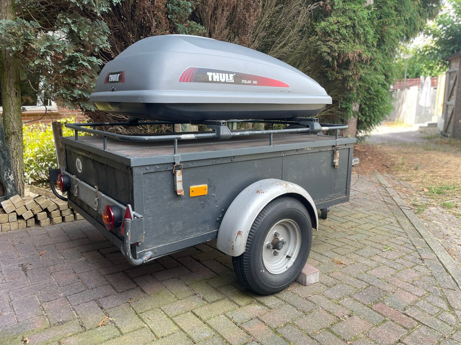 Bagagewagen met Thule dakkoffer - Ideaal voor extra bagage, Auto diversen, Dakkoffers, Ophalen, Gebruikt