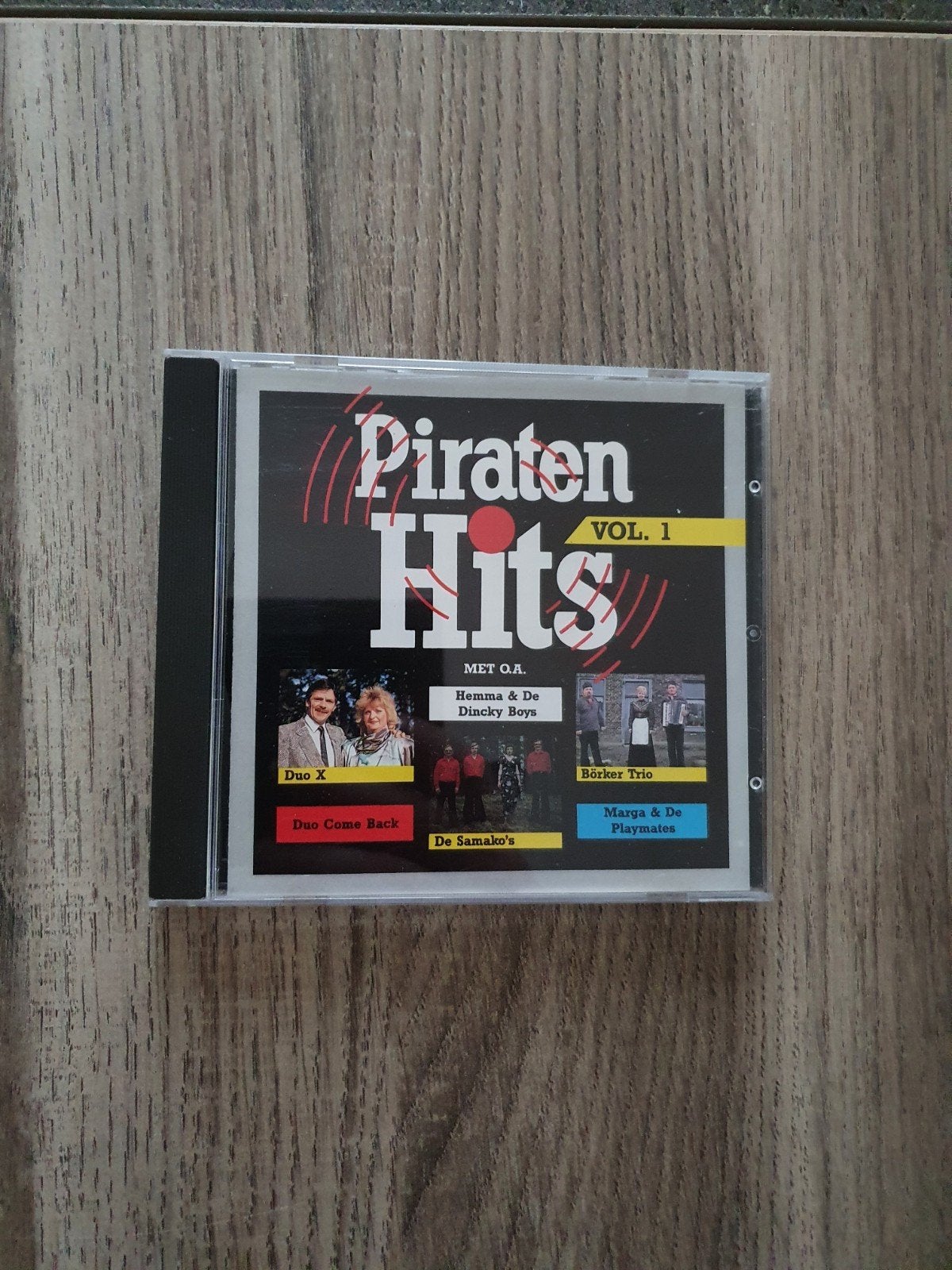 Cd piraten hits, Ophalen of Verzenden, Zo goed als nieuw, Levenslied of Smartlap