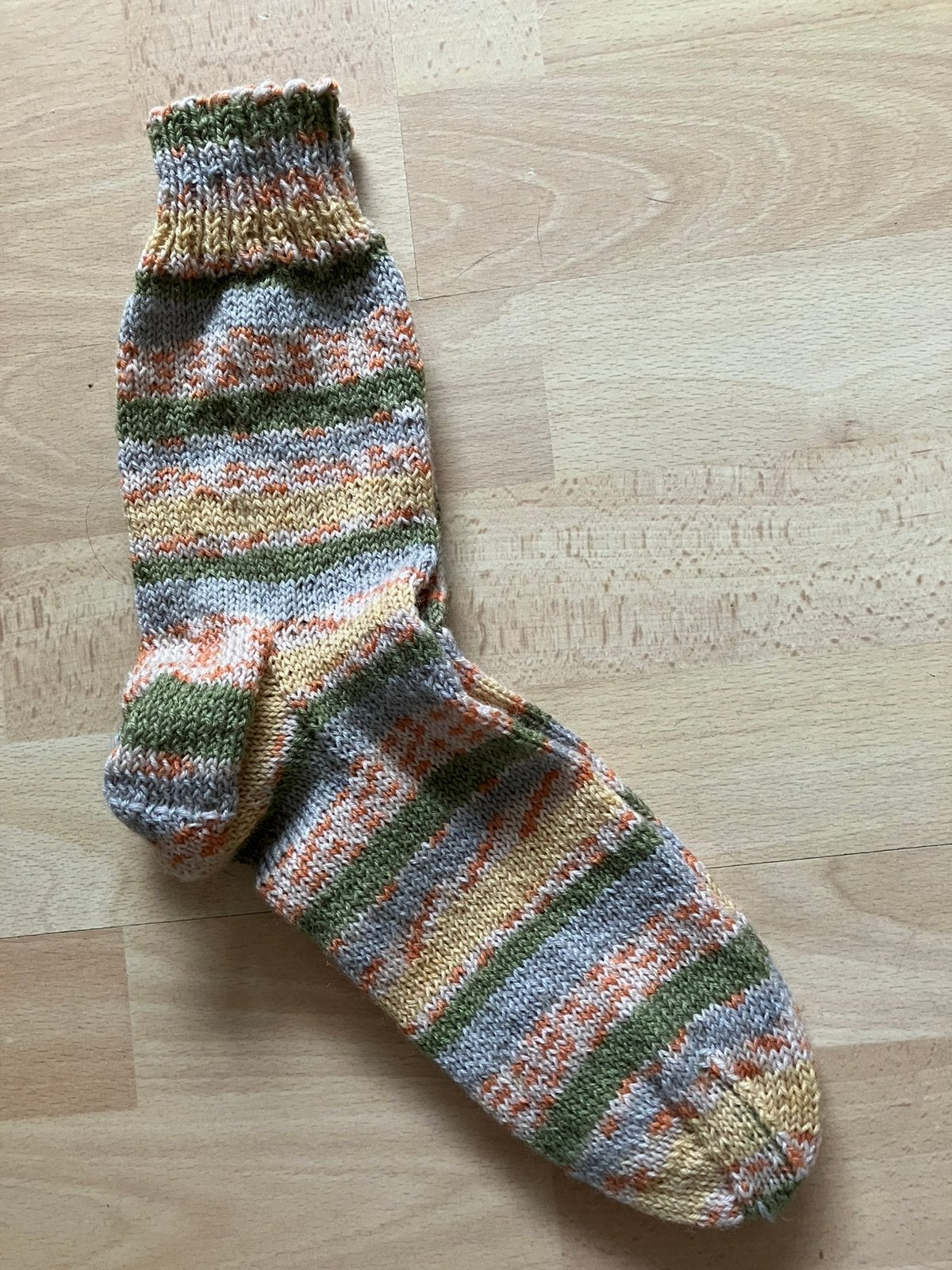 Handgebreide wollen sokken geel/groen/oranje streepjes 39/40, Sokken en Kniesokken, Geel, Nieuw, Ophalen of Verzenden