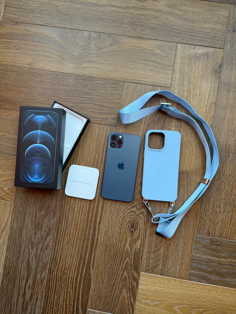 iPhone 12 Pro Max 512GB Pacific Blue + doos & hoesje, Telecommunicatie, Mobiele telefoons | Apple iPhone, 512 GB, Gebruikt, Blauw