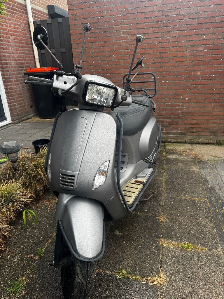 Senzo Riva scooter - Leuk project voor de handige klusser, Gebruikt, Benzine, Ophalen, Overige merken