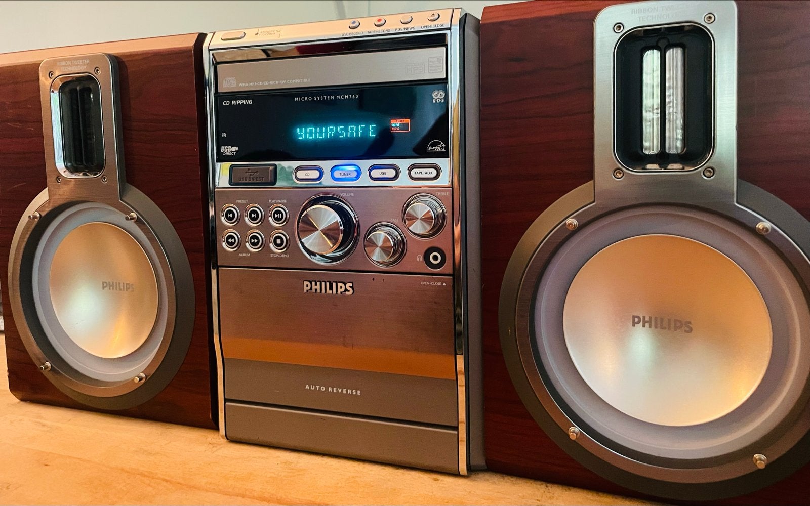 Philips MCM760 MicroSysteem met CD,USB,FM,casette, Ophalen, Philips, Gebruikt, Microset