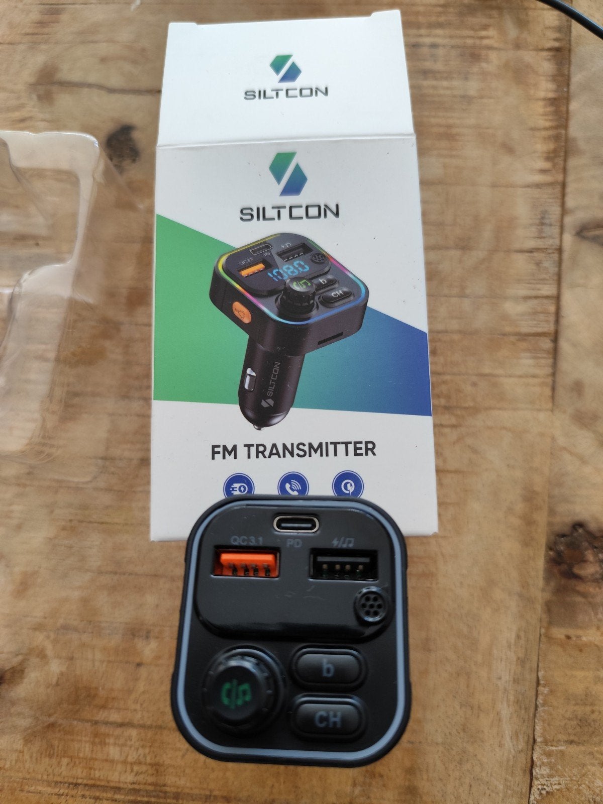 Siltcon FM Transmitter met Bluetooth 5.3 en snellader, Auto diversen, Carkits, Nieuw, Ophalen
