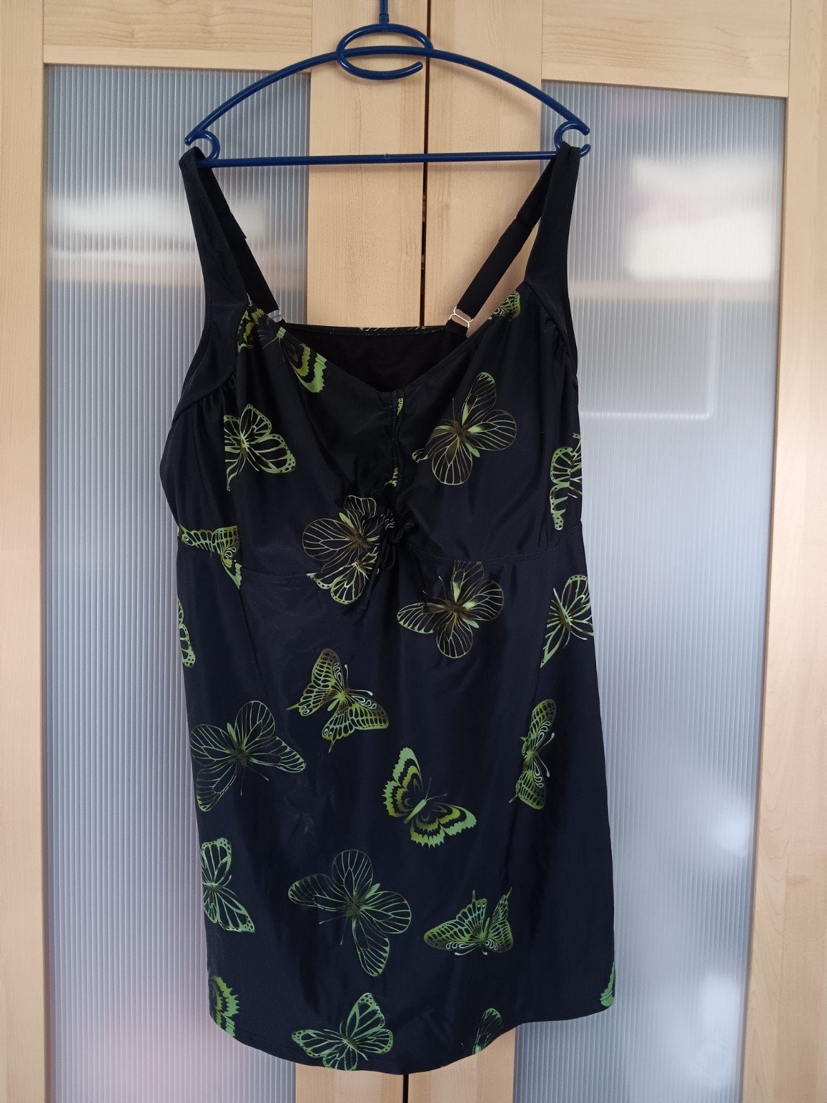 Tankini maat 58 met verstelbare bandjes en softcups, Kleding | Dames, Grote Maten, Ophalen of Verzenden, Zo goed als nieuw, Zwart