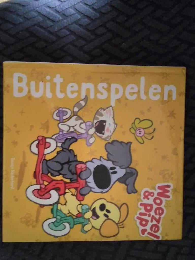 Woezel & Pip Buitenspelen - Kinderboek, Ophalen of Verzenden, Gelezen, Guusje Nederhorst, Fictie algemeen