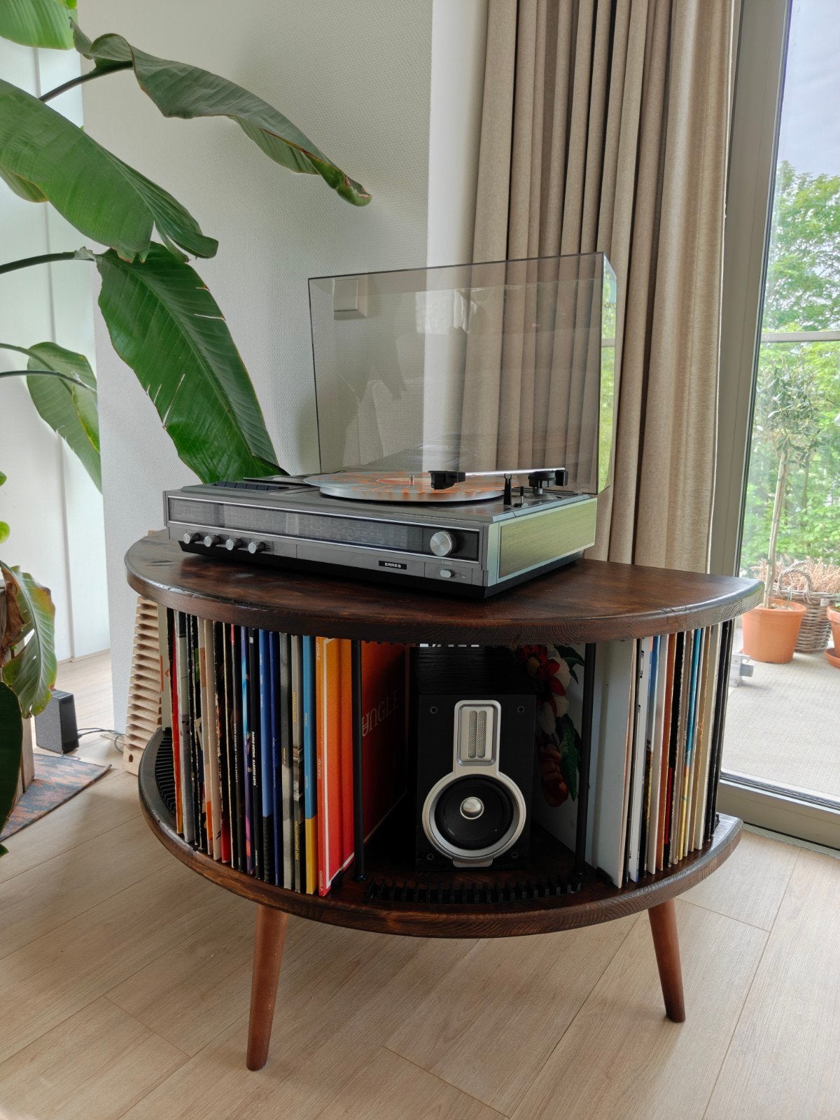 Vintage vinyl kast, Ophalen