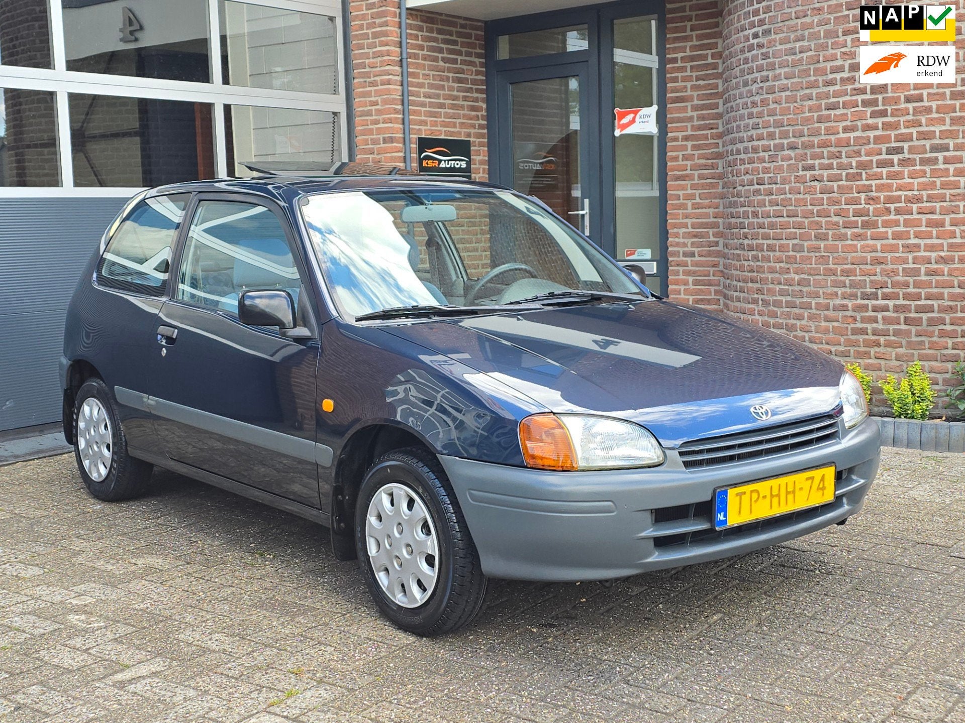 Toyota Starlet 1.3-16V XLi Automaat |Dakraam |Apk-Nieuw, Auto's, Toyota, Gebruikt, 4 cilinders, Origineel Nederlands, Bedrijf