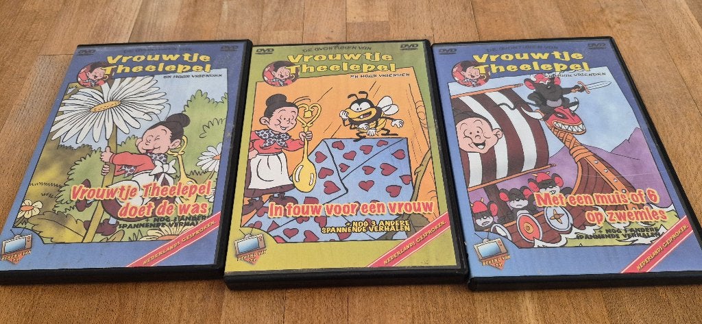3 dvds van vrouwtje theelepel., Avontuur, Alle leeftijden, Tv-serie, Zo goed als nieuw
