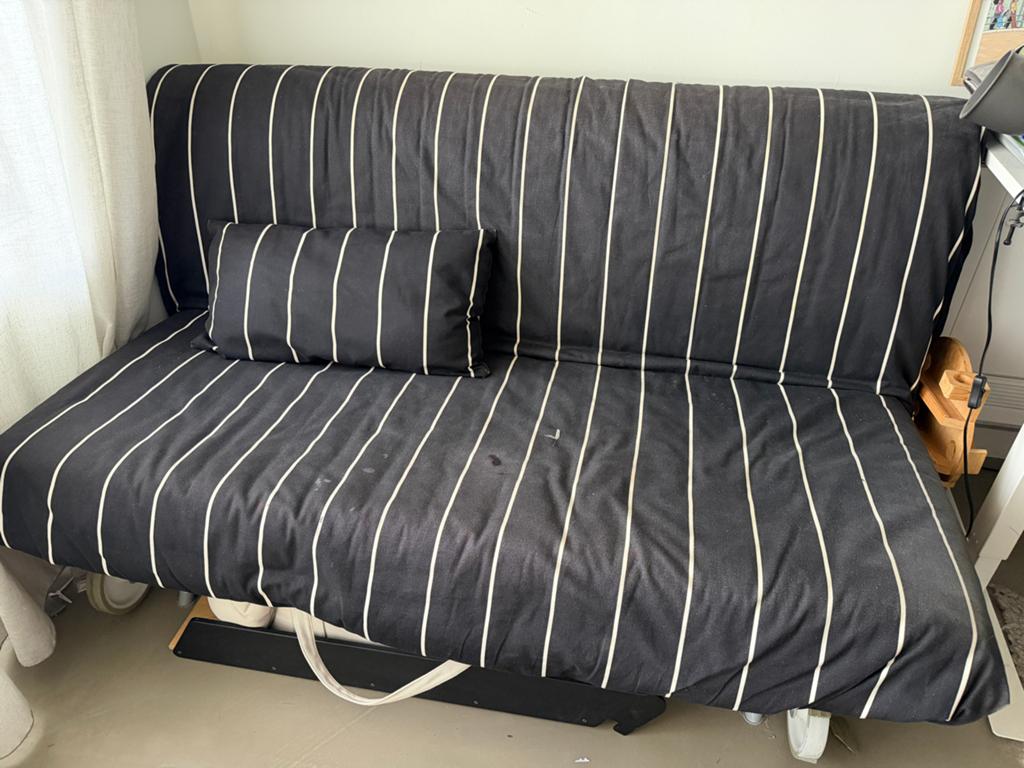 Ikea Slaapbank 160x200 - Gratis Af te Halen, Ophalen, Zwart, Tweepersoons, Zo goed als nieuw