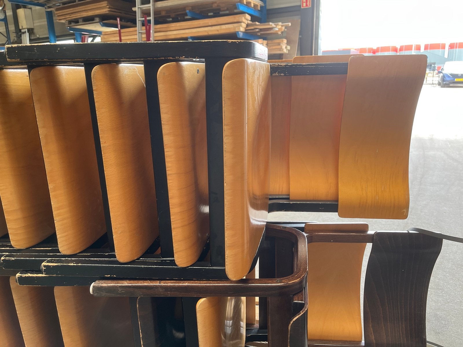 34 Kantinestoelen - Gebruikt maar in goede staat, Ophalen, Gebruikt, Overige kleuren, Vijf, Zes of meer stoelen