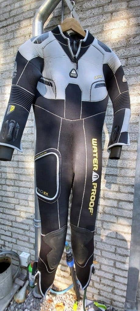 Waterproof W4 Duikpak Dames dubbel 7+5mm, Ophalen of Verzenden, Zo goed als nieuw, Duikpak