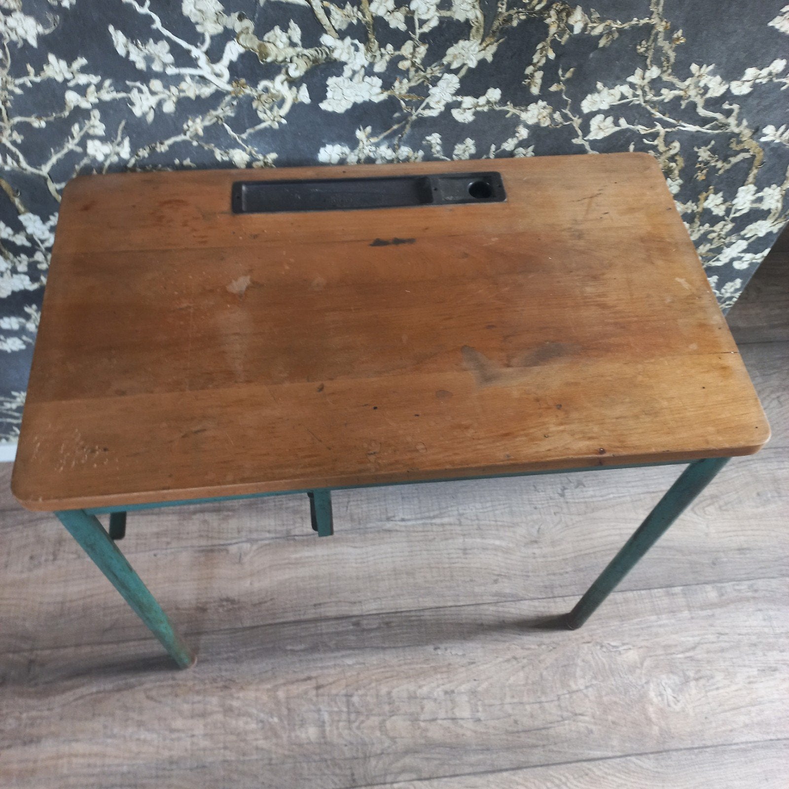 Vintage schoolbankje - Mariko, Ophalen