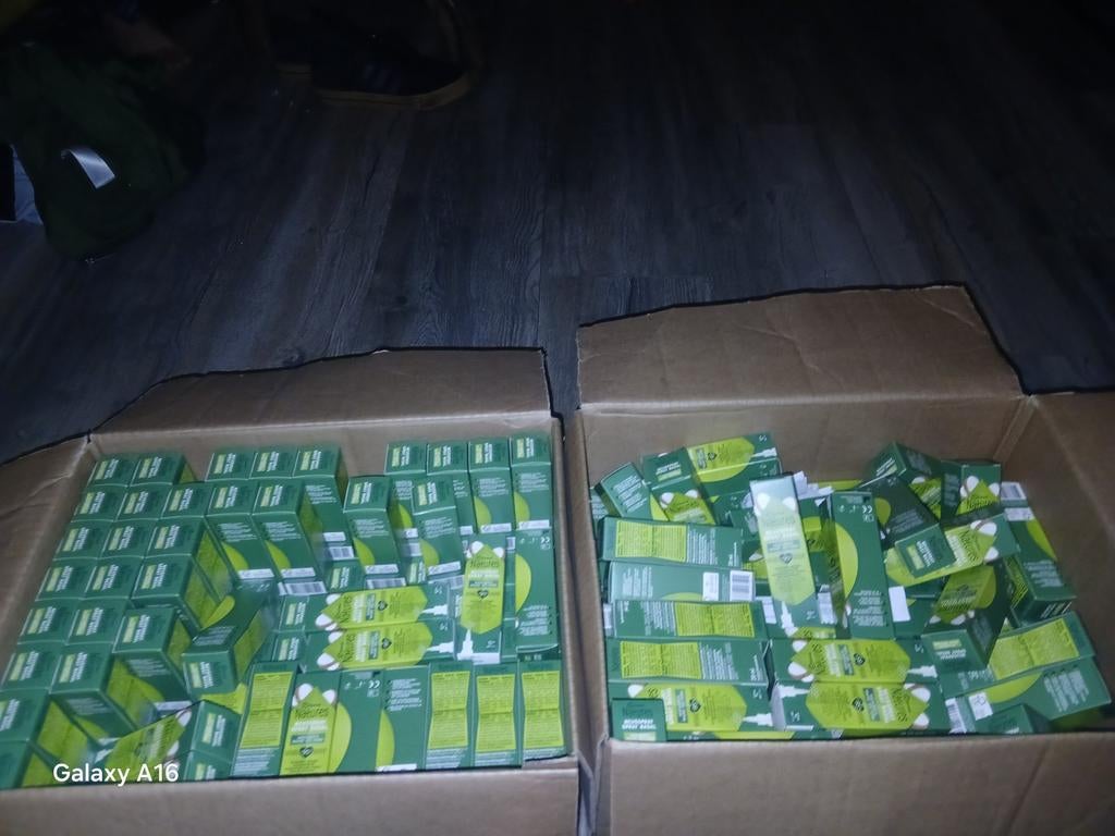 2 Dozen Kruidvat Neusspray - Nieuw en Ongeopend, Sport en Fitness, Gezondheidsproducten en Wellness, Ophalen of Verzenden, Nieuw