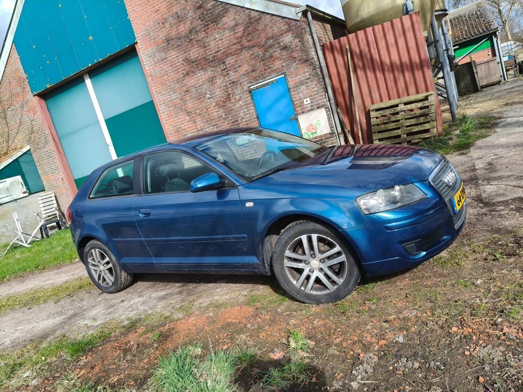 Audi A3 1.6 75KW 3D 2006 Blauw, Auto's, Audi, Voorwielaandrijving, 4 cilinders, Blauw, 1200 kg