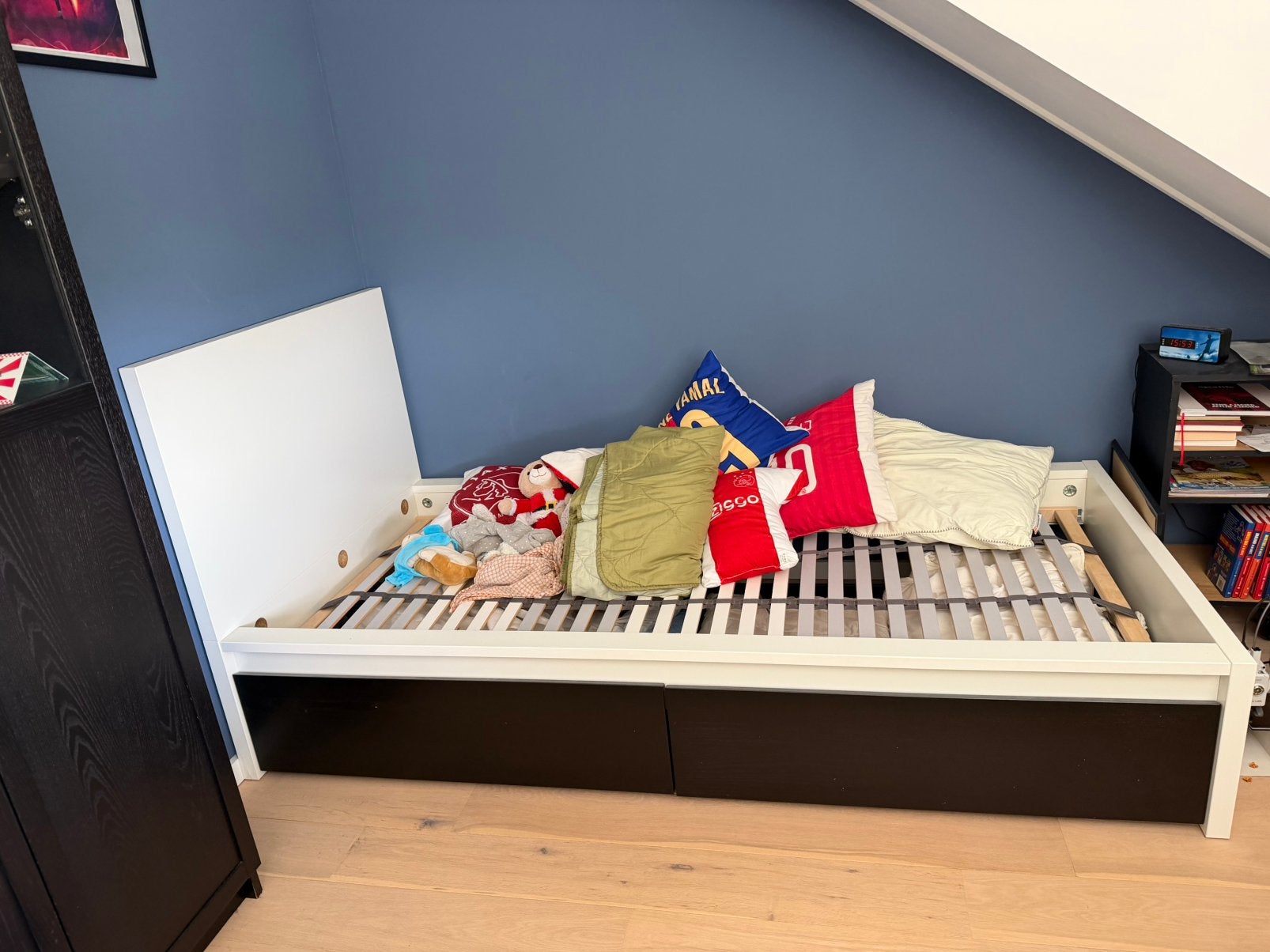 Ikea Malm bed 90x200 1-persoons met lades, Ophalen, Gebruikt, 180 cm of meer, 85 tot 100 cm
