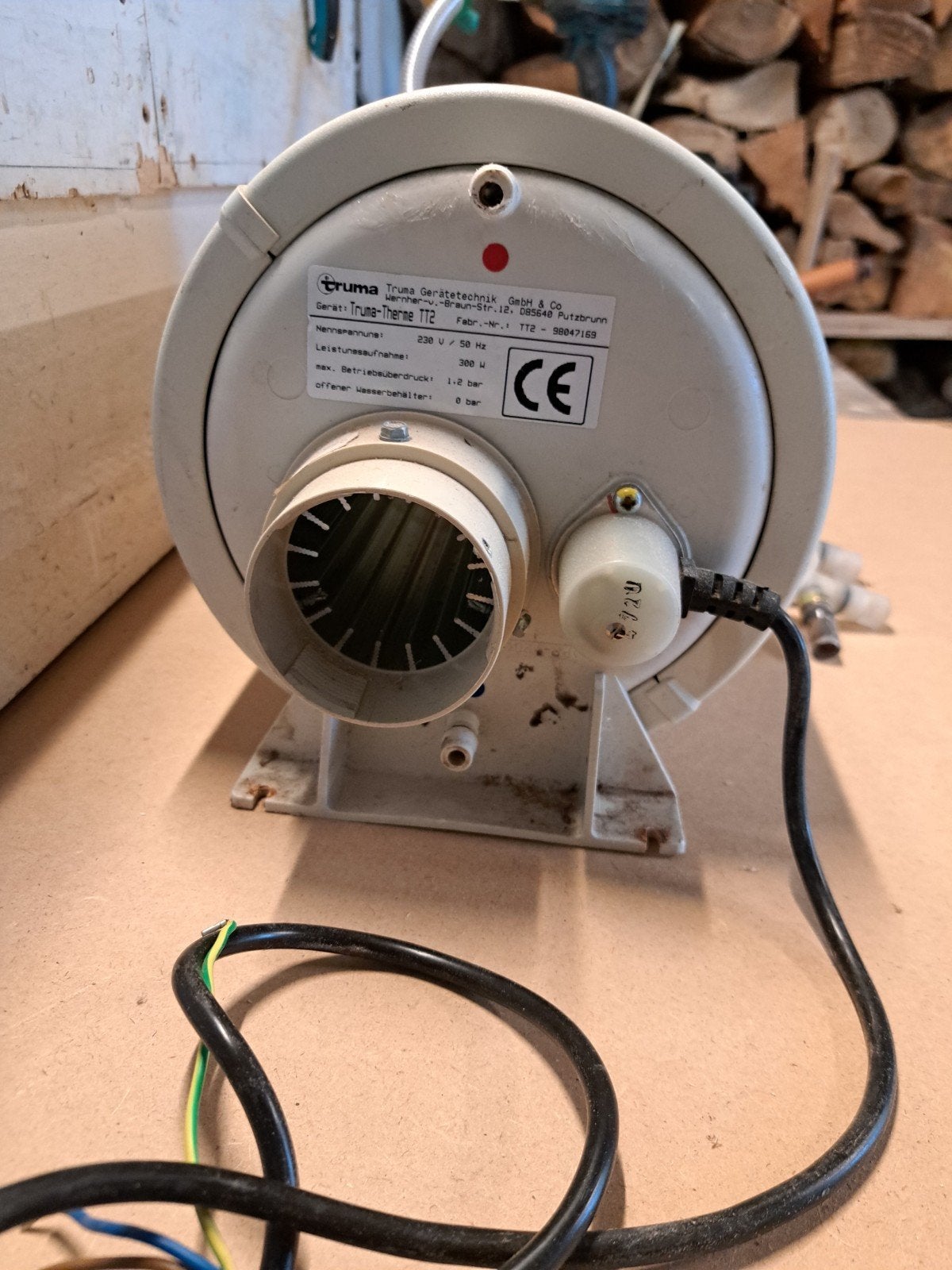 truma warmwaterboiler, Ophalen, Radiator