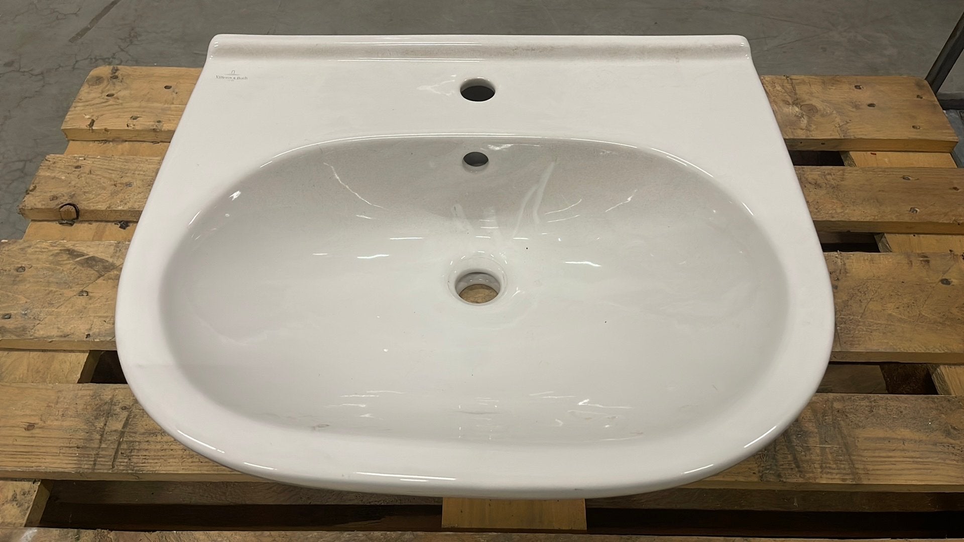 Wastafel Villeroy & Boch, Ophalen, 50 tot 100 cm, Zo goed als nieuw, Minder dan 100 cm