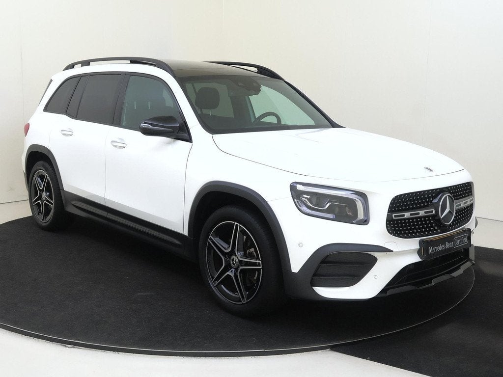Mercedes-Benz GLB 200 Business Solution AMG / Panaroma-dak /, Auto's, 4 cilinders, Leder en Stof, Origineel Nederlands, Bedrijf