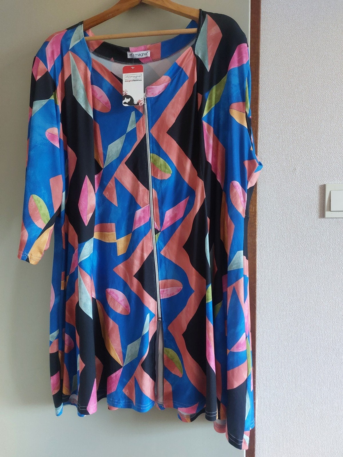 Mooie Magna tuniek, maat 52/54, nog nieuw met kaartje, Kleding | Dames, Meerkleurig, Maat 46/48 (XL) of groter, Nieuw, Ophalen of Verzenden