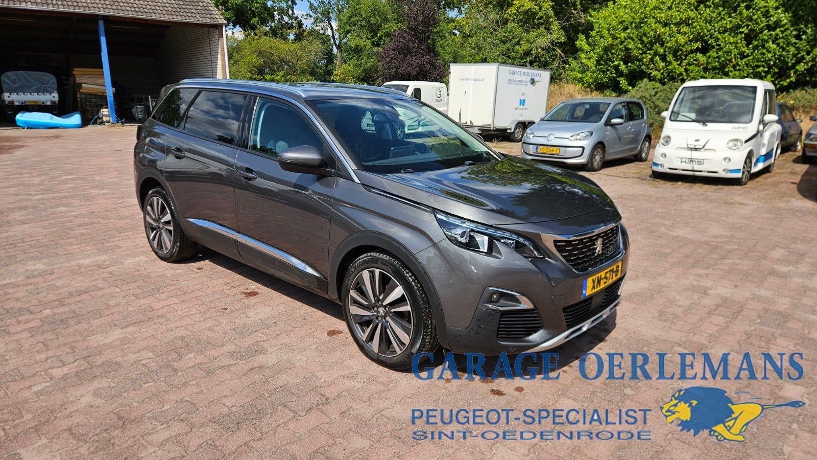 Peugeot 5008  1.2 THP verbruikt olie, 3de versnelling kraakt, Voorwielaandrijving, 15 km/l, 1295 kg, 1199 cc