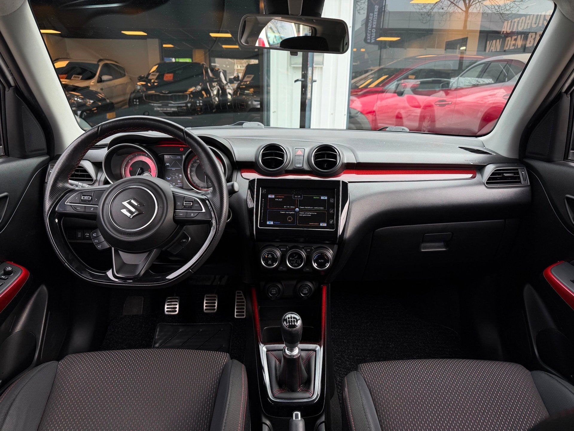 Suzuki SWIFT 1.4 Sport 140Pk|Xenon|Navi|Cruise|Carplay|Led|F, Auto's, Suzuki, Stof, 4 cilinders, Origineel Nederlands, Bedrijf
