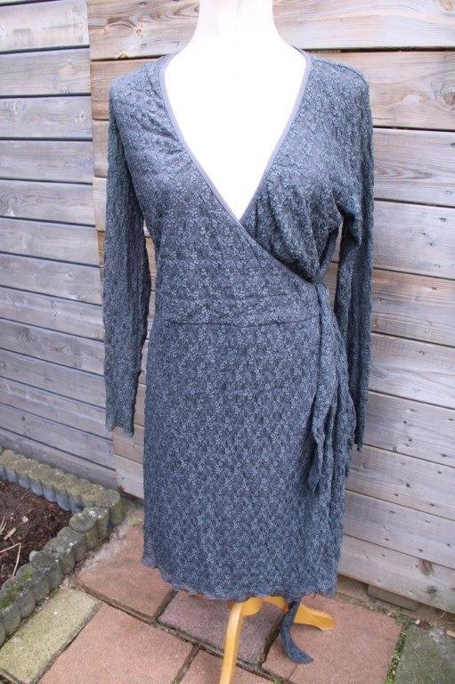 Wikkeljurk grijs kant Just B mt XXL Vaste prijs, Kleding | Dames, Jurken, Maat 46/48 (XL) of groter, Ophalen of Verzenden, Zo goed als nieuw