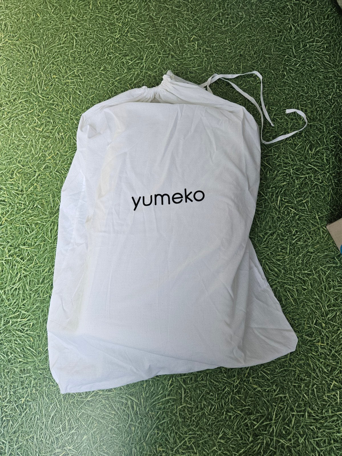 Yumeko Eco hoofdkussen latex medium, Huis en Inrichting, Eenpersoons, Wit, Ophalen of Verzenden, Zo goed als nieuw