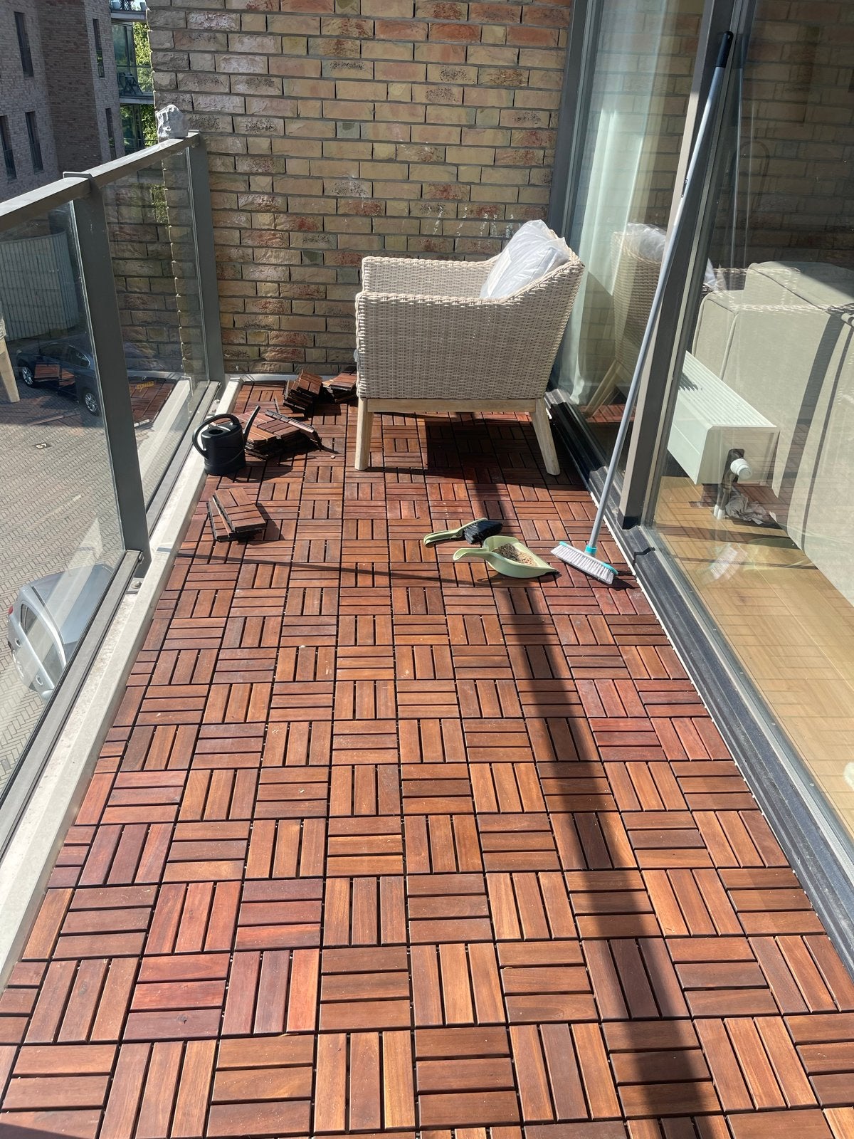Gezocht: 15 houten terrastegels runnen  in bruine kleur, Gebruikt, Ophalen of Verzenden, Minder dan 5 m², Hout