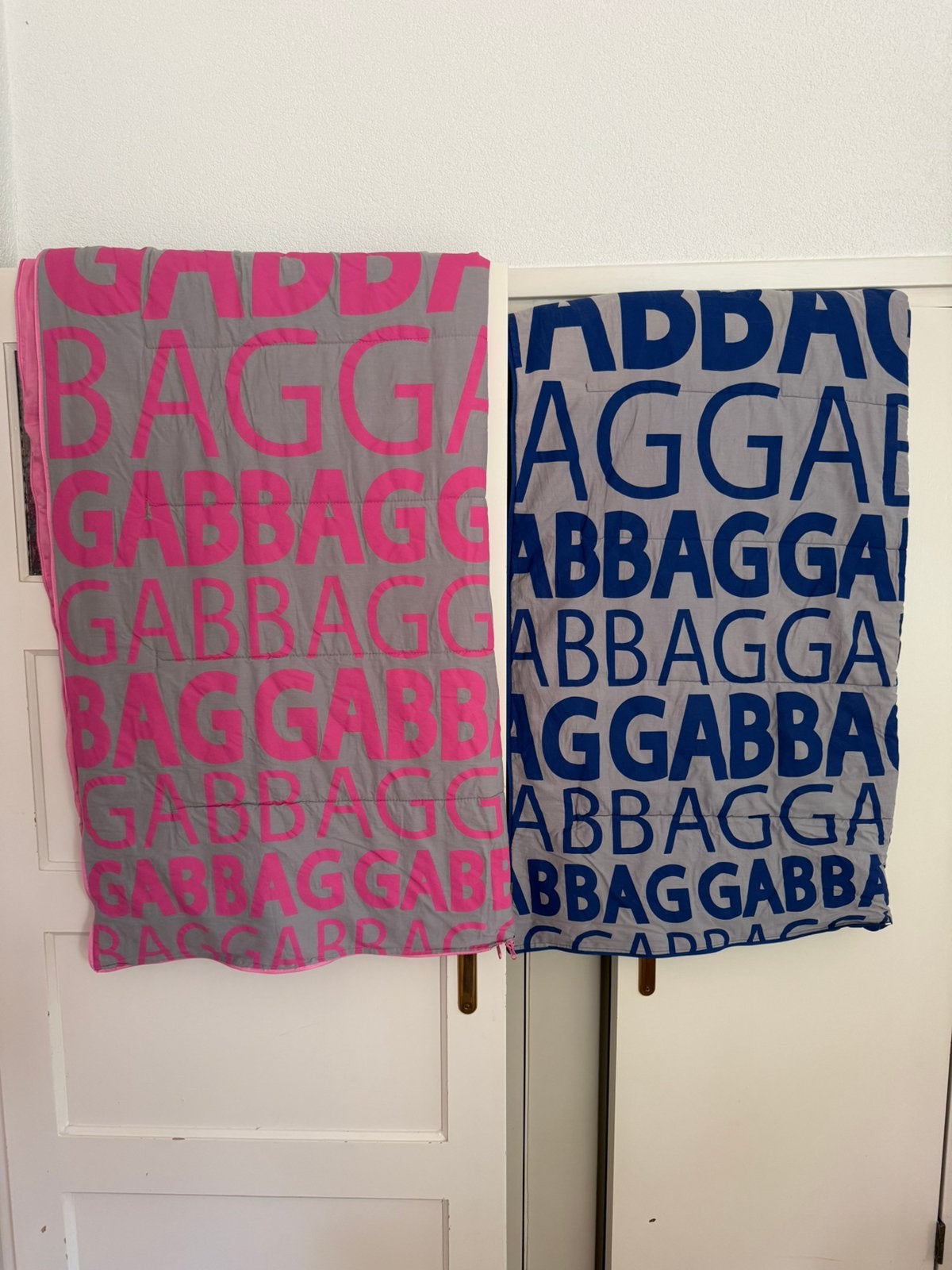 2 x kinderslaapzak gabbag rose en blauw, Ophalen of Verzenden, Zo goed als nieuw