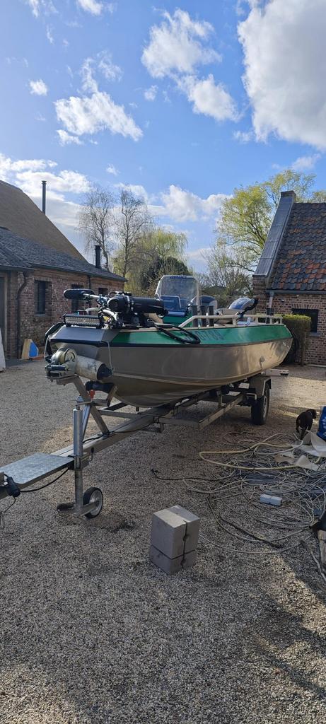 Complete aluminium visboot/snel boot yamaha Buster, Watersport en Boten, Vis- en Consoleboten, Benzine, Buitenboordmotor, Aluminium