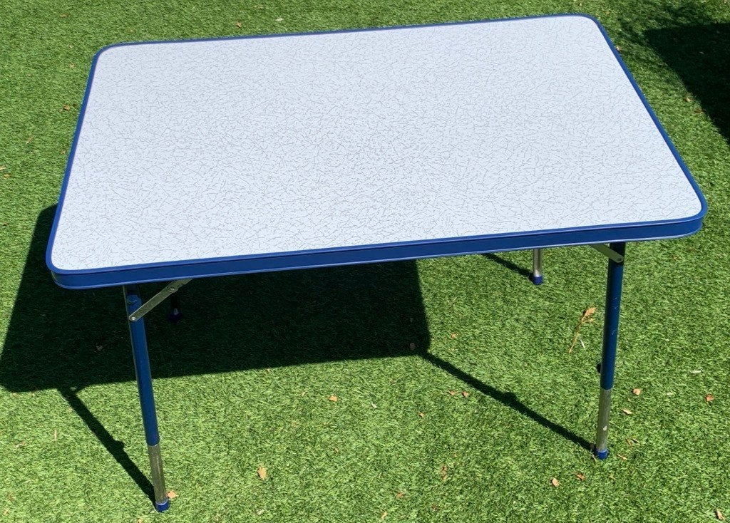 Campingtafel Crespo blauw, Ophalen, Gebruikt, Campingtafel