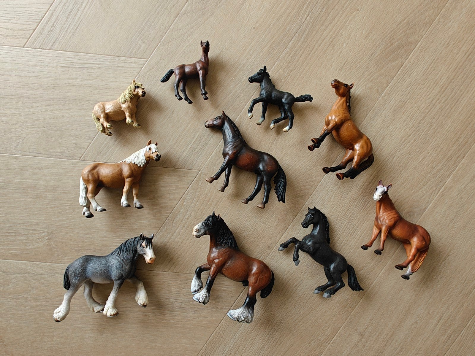 10 originele Schleich paarden, Ophalen of Verzenden, Zo goed als nieuw, Paard, Beeldje of Figuurtje