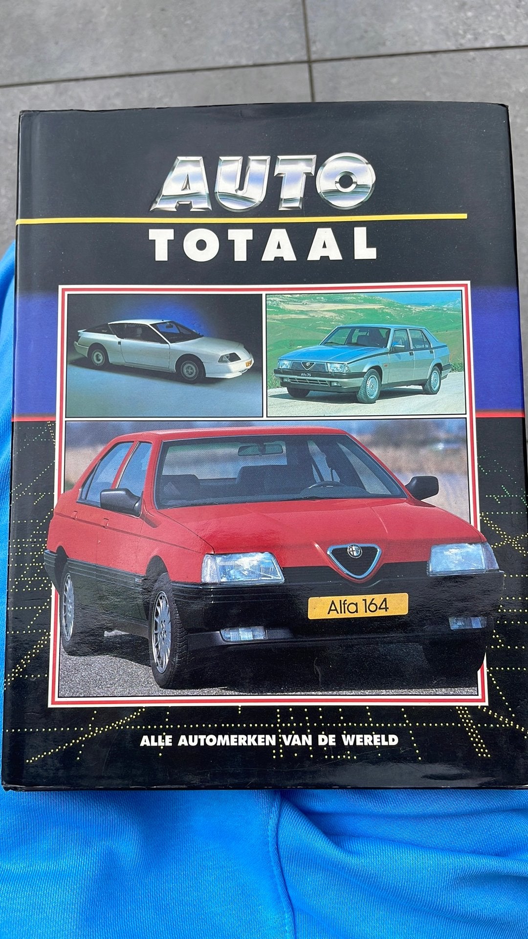 Alfa Romeo autototaal boek, Ophalen of Verzenden, Alfa Romeo