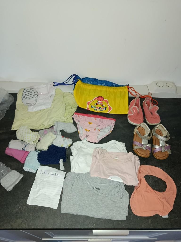 Baby pakket bijna gratis, Ophalen of Verzenden, Meisje