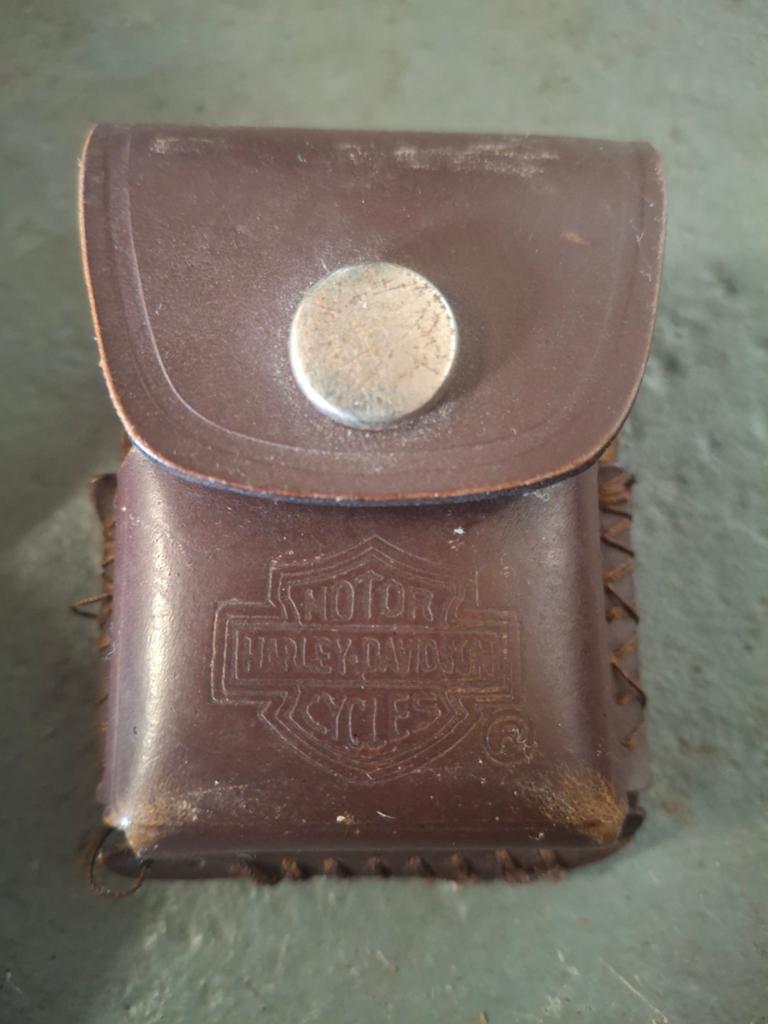 Harley Davidson Zippo hoesje van leer, Ophalen of Verzenden, Gebruikt, Motoren