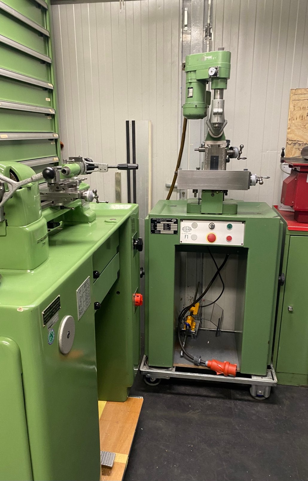 Aciera f1 horlogemakers freesmachine (Sixis Schaublin), Doe-het-zelf en Verbouw, Ophalen of Verzenden, Zo goed als nieuw, Freesbank