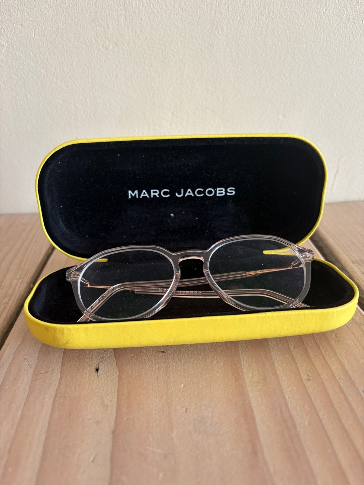 Marc Jacobs bril, sterkte -1.25, Ophalen of Verzenden, Zo goed als nieuw, Bril, Overige merken
