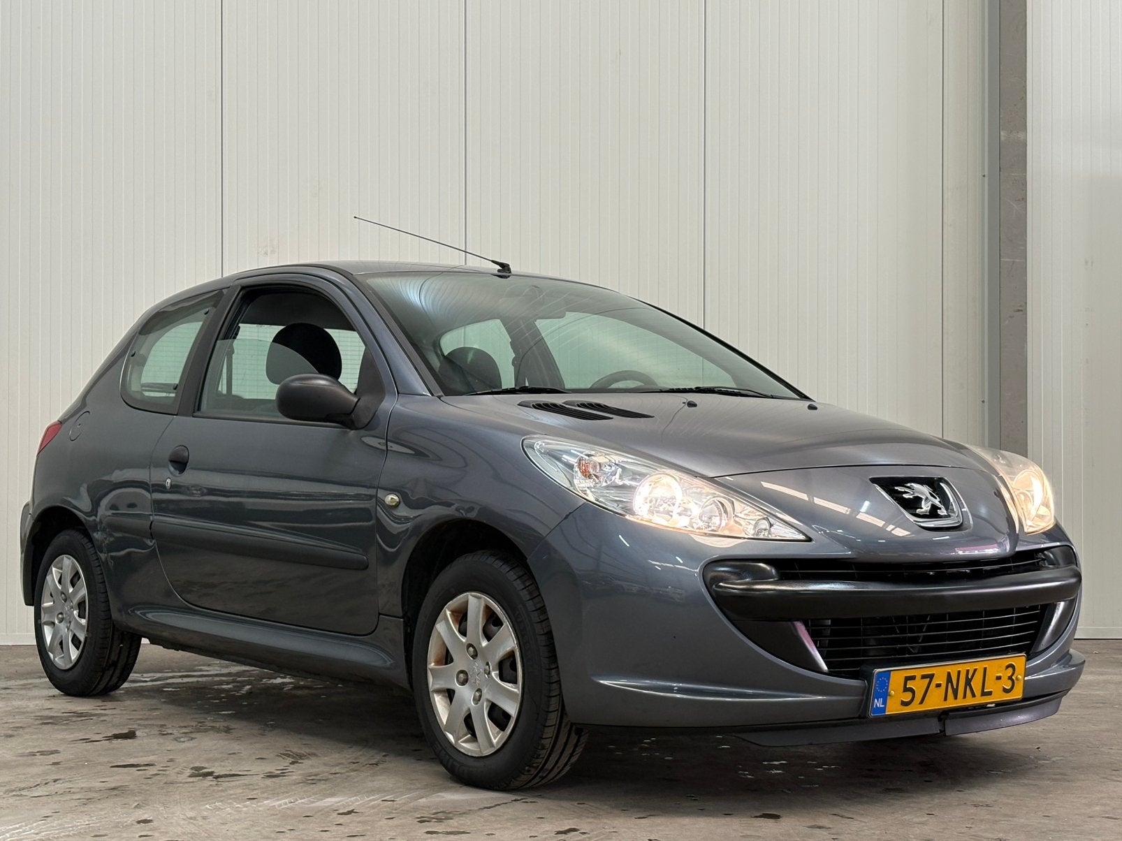 Peugeot 206+ 1.1 /BJ2010/3DRS/ELEKRAMEN/APK 03-2027/TREKHAAK, Voorwielaandrijving, 206+, Stof, Elektrische ramen