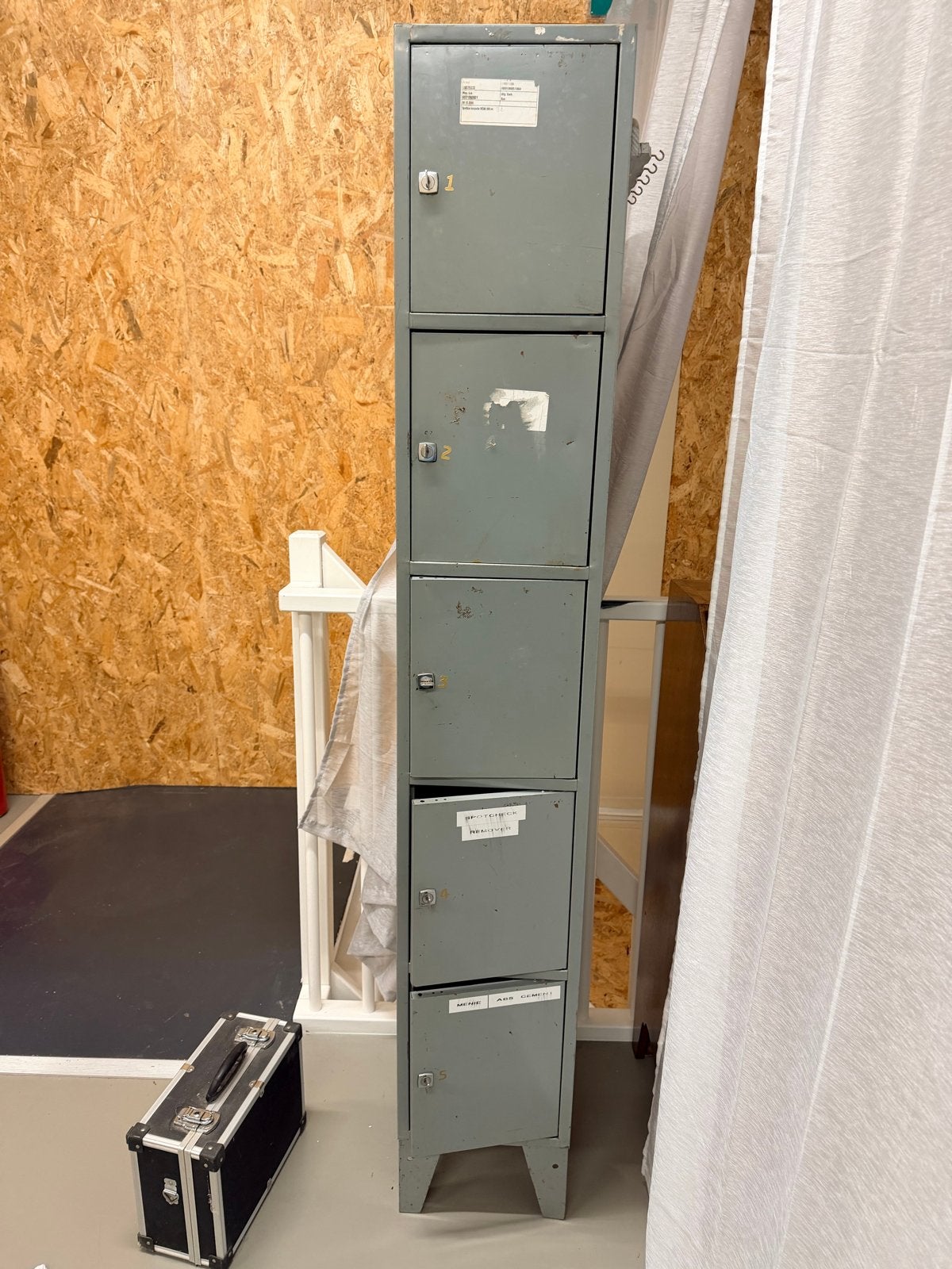 Vintage metalen locker met 5 compartimenten, Ophalen, Gebruikt