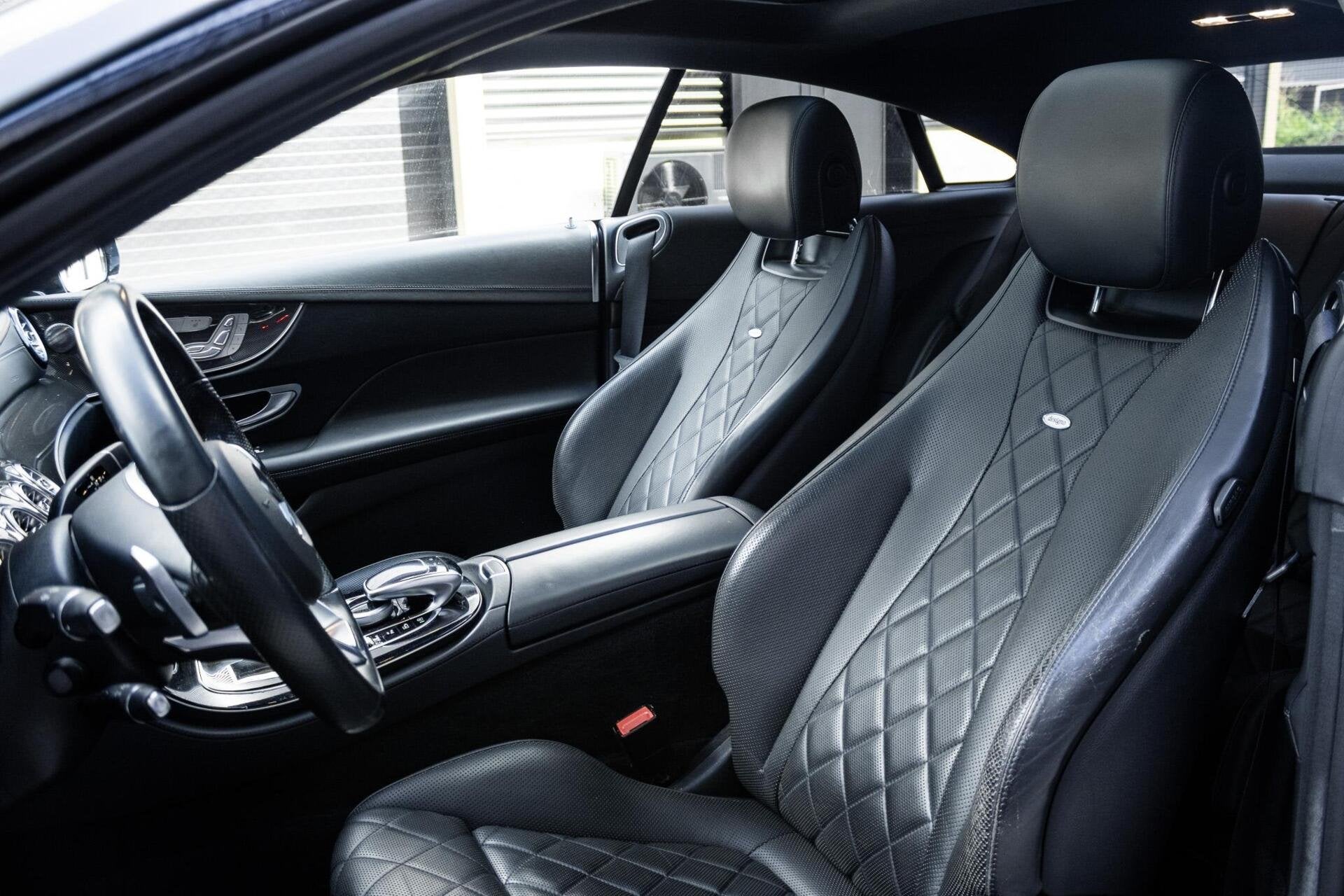 Mercedes-Benz E-klasse Coupé e300 AMG | PANO | DESIGNO | HU, Auto's, Mercedes-Benz, Automaat, 4 cilinders, 4 stoelen, Bedrijf