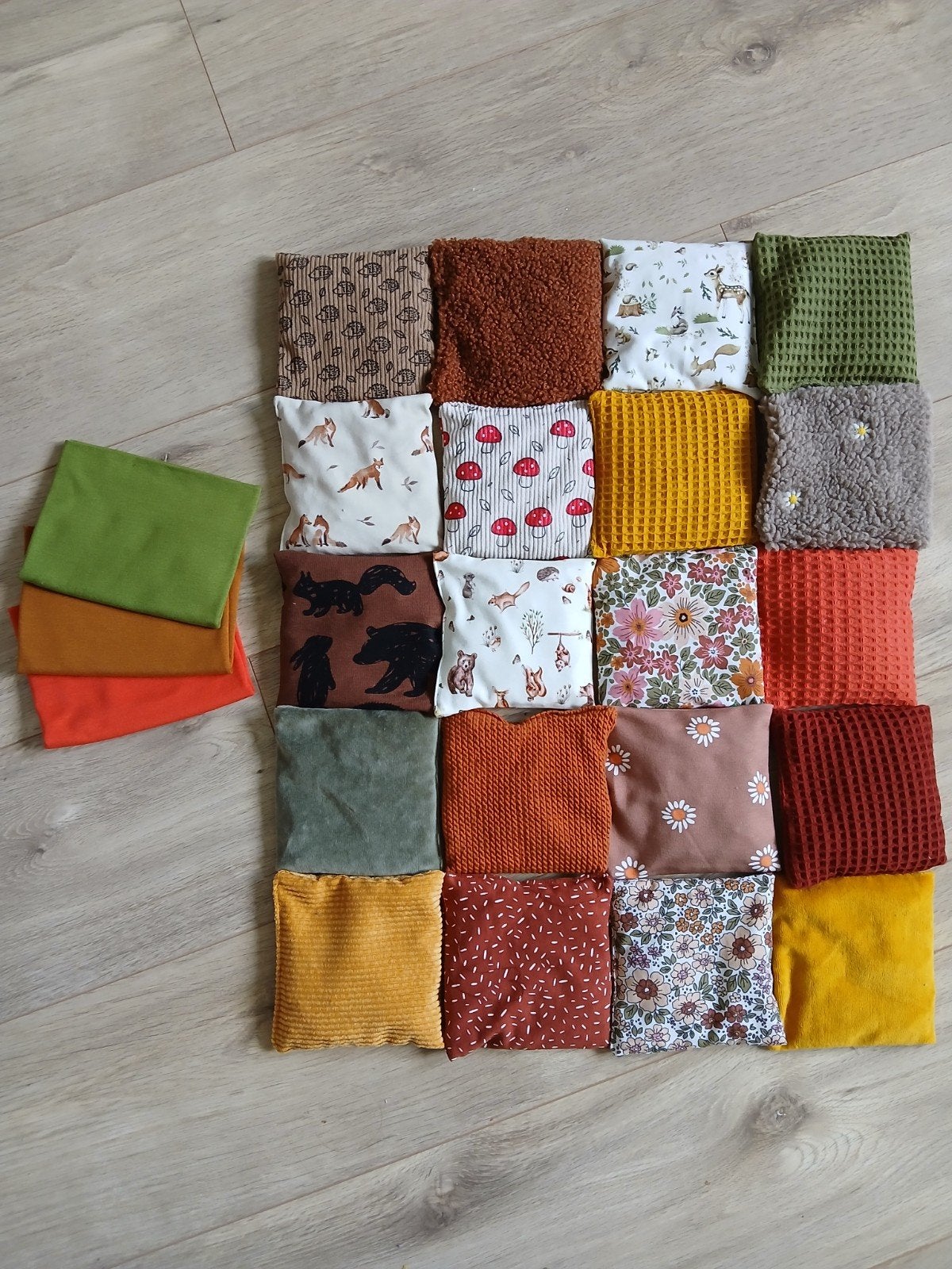 Herfst: Pittenzakjes met speeldoeken, Ophalen of Verzenden, Nieuw