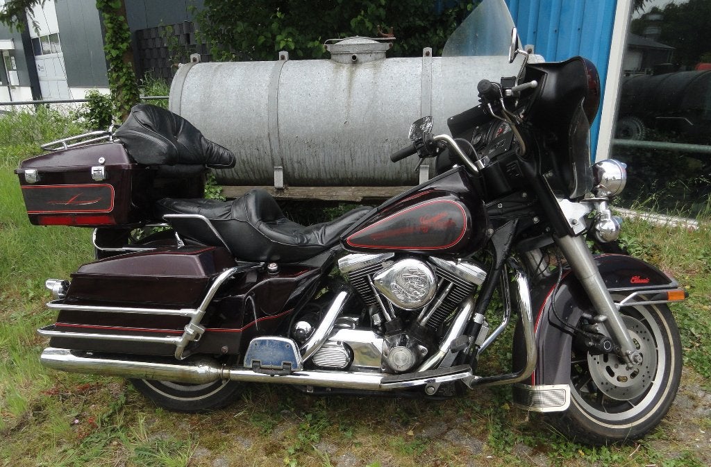 HARLEY DAVIDSON ELECTRA GLIDE CLASSIC 1987, 2 cilinders, Info-lilypad@home.nl, 1340 cc, Motorrijbewijs A