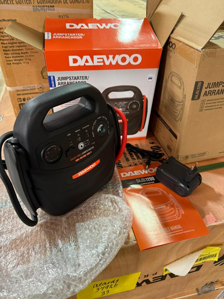 Daewoo 1200A Jumpstarter/ Accu booster NIEUW, Auto diversen, Jumpstarters, Ophalen of Verzenden, Nieuw