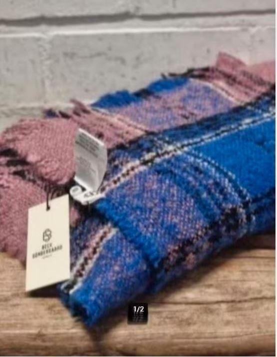 Becksondergaard - Prachtige shawl - Nieuw, Kleding | Dames, Mutsen, Sjaals en Handschoenen, Maat 46/48 (XL) of groter, Nieuw, Ophalen of Verzenden