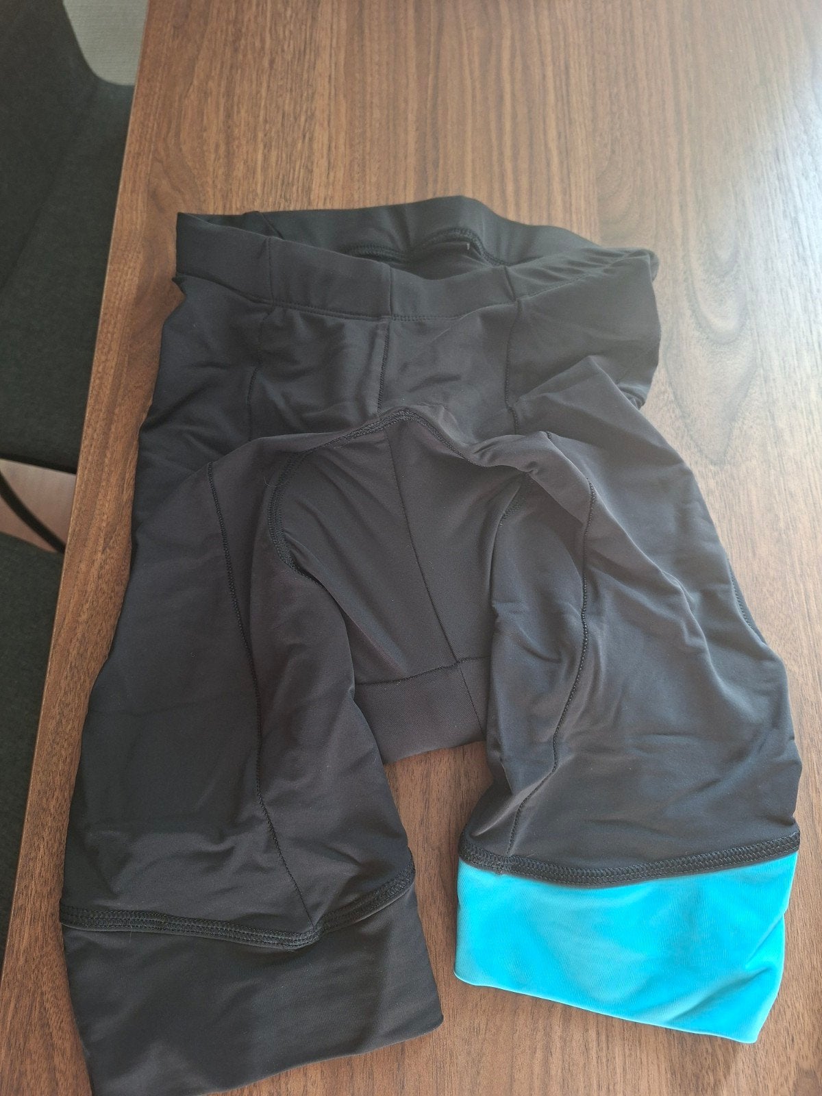 Zwarte fietsbroek met zeem, Maat 38/40 (M), Zwart, Ophalen of Verzenden, Onbekend