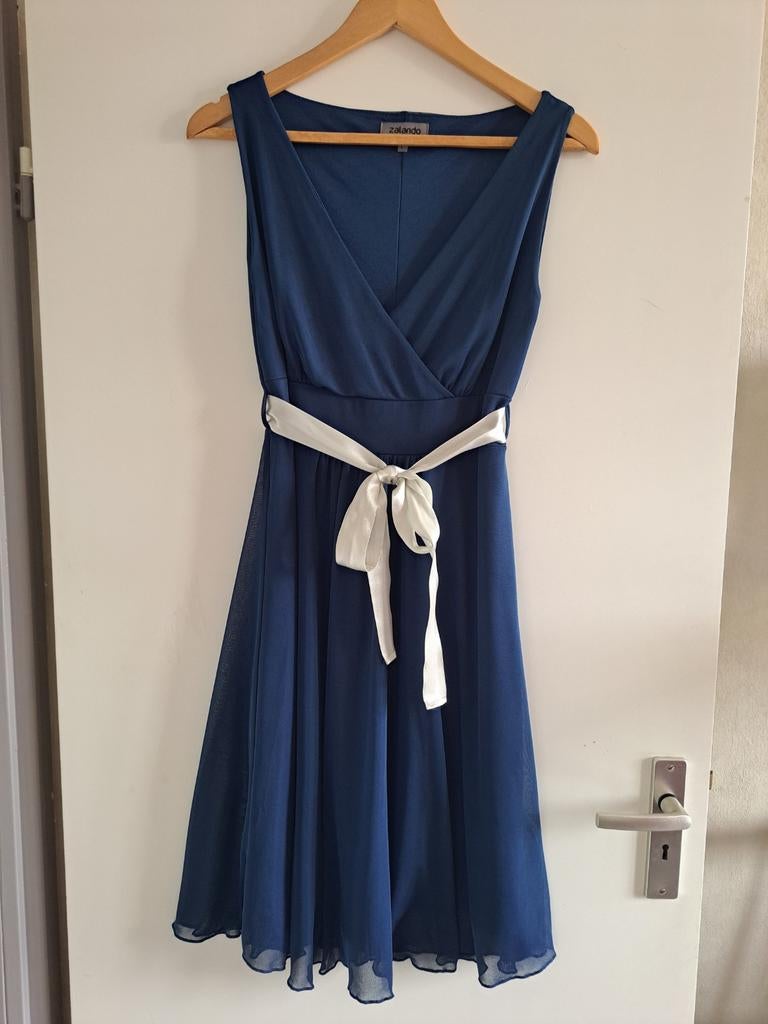 Blauwe jurk, Zalando maat L, Galajurk, Blauw, Zalando, Maat 42/44 (L)