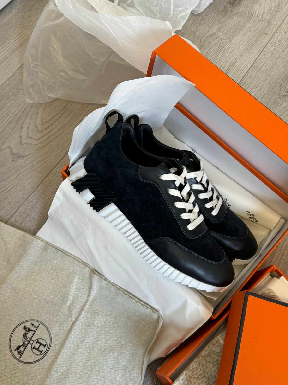 Hermès Sneakers blauw, Kleding | Heren, Schoenen, Ophalen of Verzenden, Nieuw, Blauw, Sneakers of Gympen