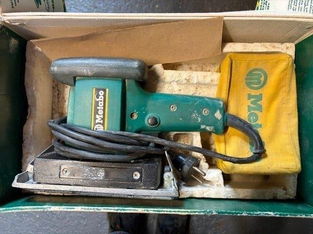 Metabo schuurmachines te koop., Ophalen of Verzenden, Gebruikt, Minder dan 600 watt, Vlakschuurmachine