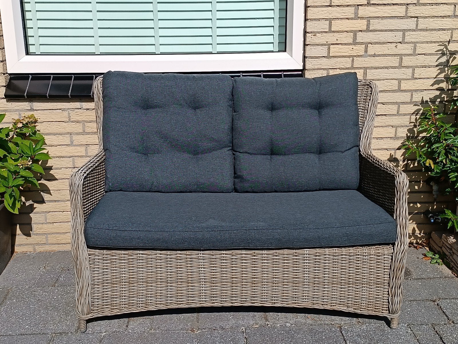 Your own living tuinbank z.g.a.n. 2 persoons wicker, Tuin en Terras, Tuinbanken, Ophalen, Zo goed als nieuw, Wicker